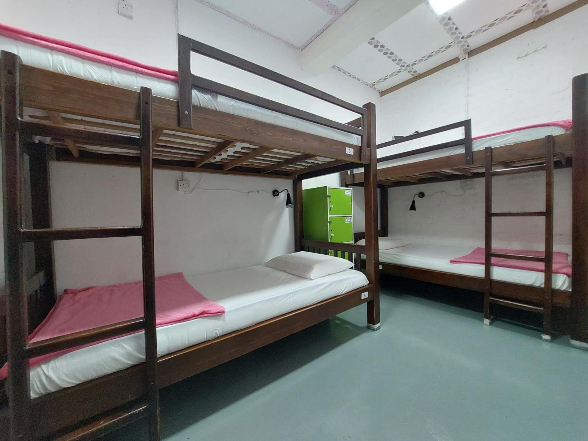 Хостел Dz Backpackers Семпорна Экстерьер фото